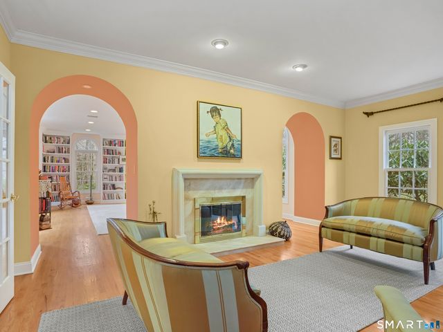 12 Fox Run Drive, Easton, CT 06612