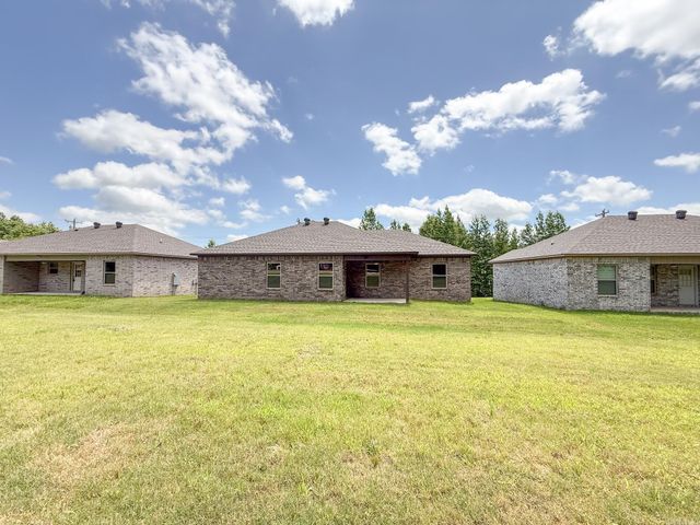 716 Moon Road, Ward, AR 72176