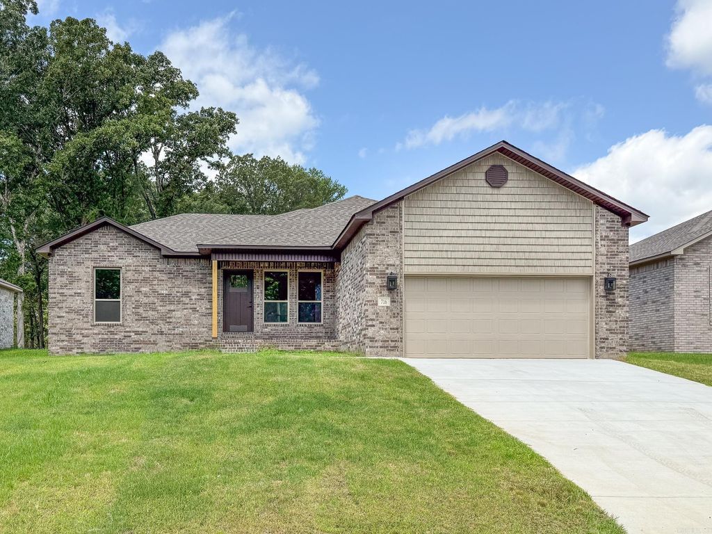 716 Moon Road, Ward, AR 72176