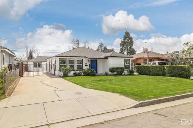 1207 El Tejon Avenue, Bakersfield, CA 93308