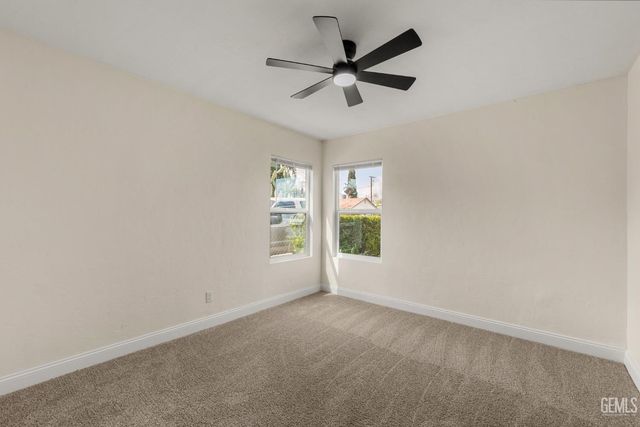 1207 El Tejon Avenue, Bakersfield, CA 93308