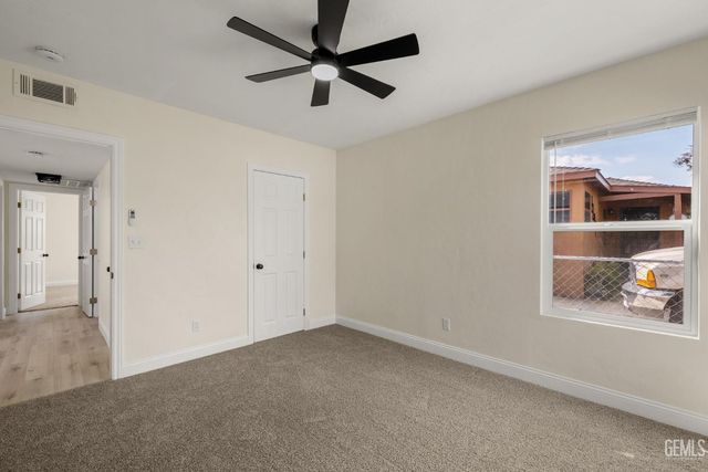 1207 El Tejon Avenue, Bakersfield, CA 93308