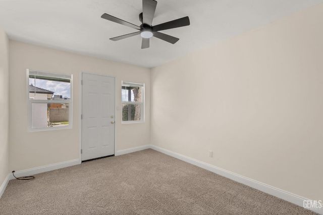 1207 El Tejon Avenue, Bakersfield, CA 93308