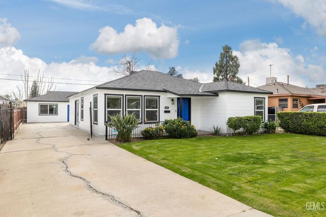 1207 El Tejon Avenue, Bakersfield, CA 93308