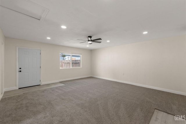 1207 El Tejon Avenue, Bakersfield, CA 93308