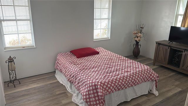 6020 17TH STREET, Zephyrhills, FL 33542