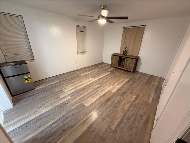 6020 17TH STREET, Zephyrhills, FL 33542