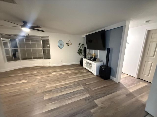 6020 17TH STREET, Zephyrhills, FL 33542