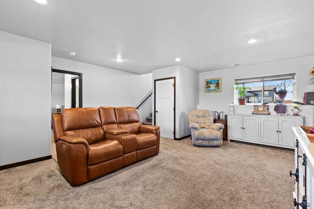 6782 ABELIA ST, Rapid City, SD 57703