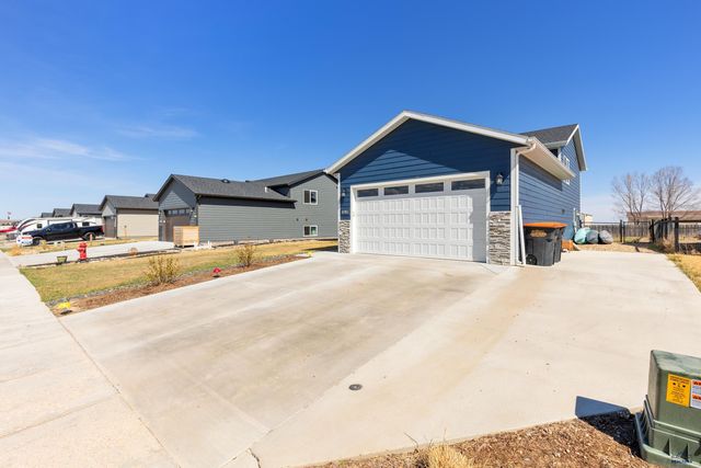 6782 ABELIA ST, Rapid City, SD 57703