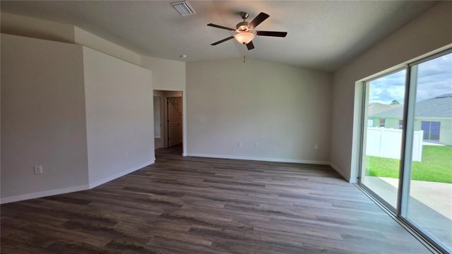 668 W WALKERTOWN DRIVE, Citrus Springs, FL 34434