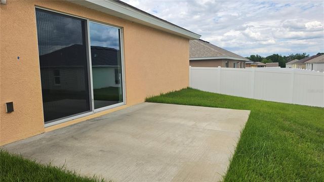 668 W WALKERTOWN DRIVE, Citrus Springs, FL 34434