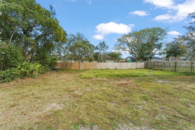 857 GLASGOW AVENUE, Deltona, FL 32738