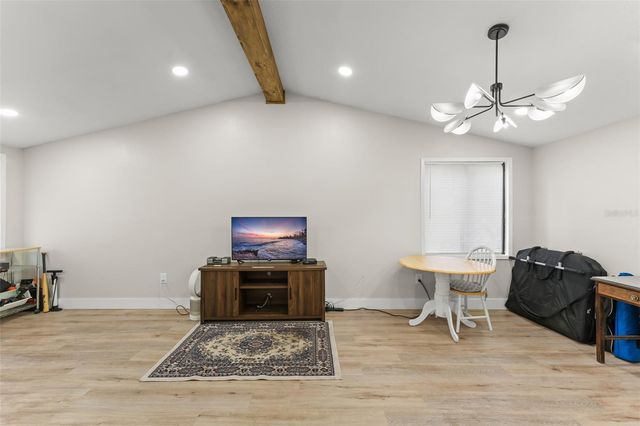 857 GLASGOW AVENUE, Deltona, FL 32738