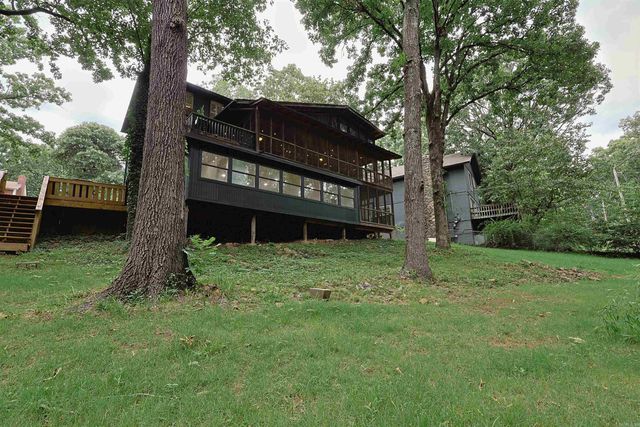2217 Cedar Creek Rd, North Little Rock, AR 72116