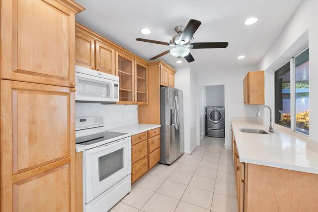 1353 SE 7th Ct, Deerfield Beach, FL 33441