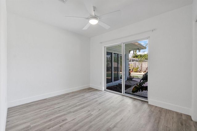 1353 SE 7th Ct, Deerfield Beach, FL 33441