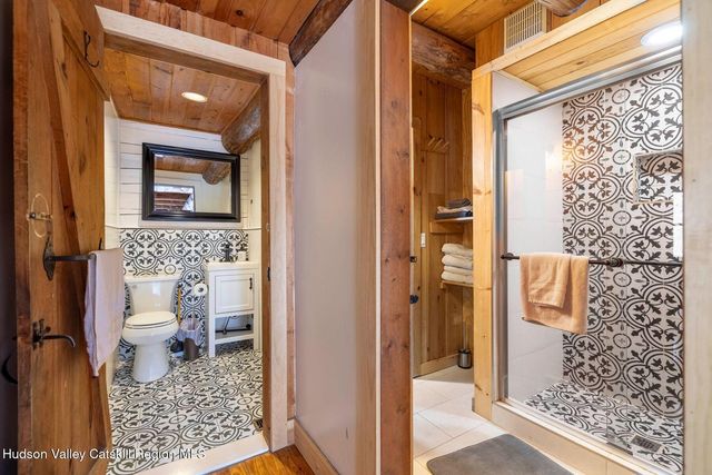 39 Brook Hollow Lane, Windham, NY 12496