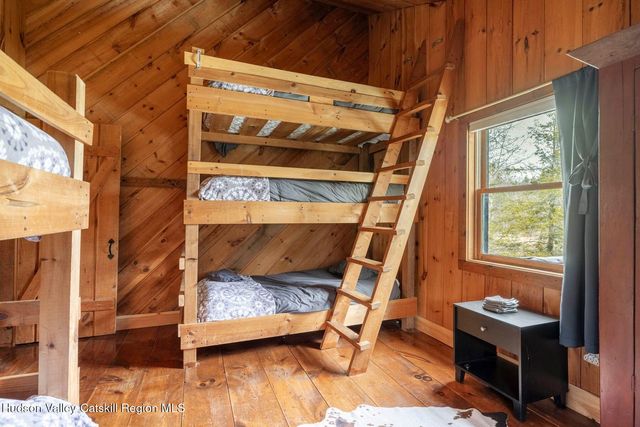 39 Brook Hollow Lane, Windham, NY 12496