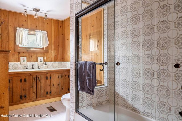 39 Brook Hollow Lane, Windham, NY 12496