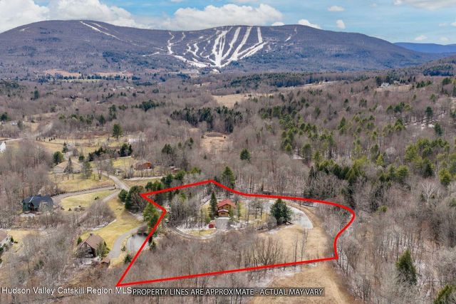 39 Brook Hollow Lane, Windham, NY 12496