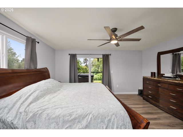 25515 Sw RAINBOW Ln, Hillsboro, OR 97123