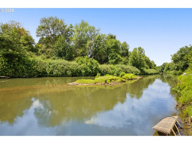 25515 Sw RAINBOW Ln, Hillsboro, OR 97123