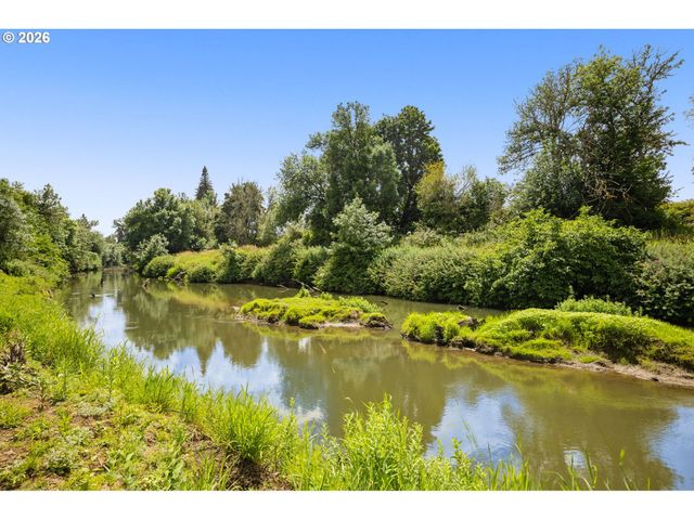 25515 Sw RAINBOW Ln, Hillsboro, OR 97123