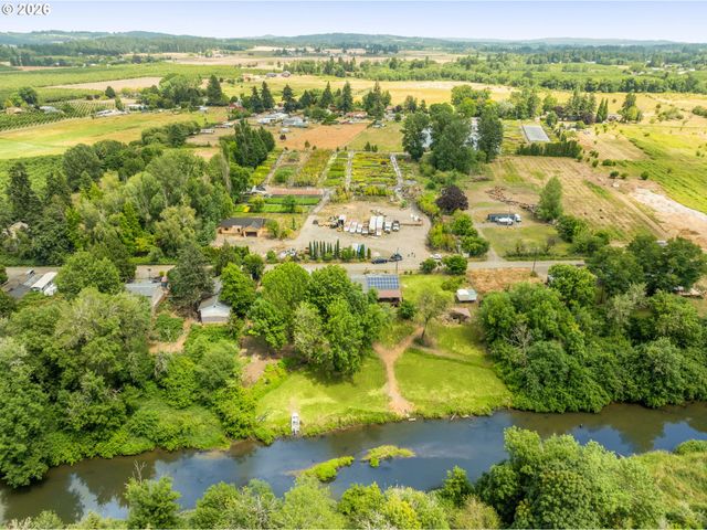 25515 Sw RAINBOW Ln, Hillsboro, OR 97123
