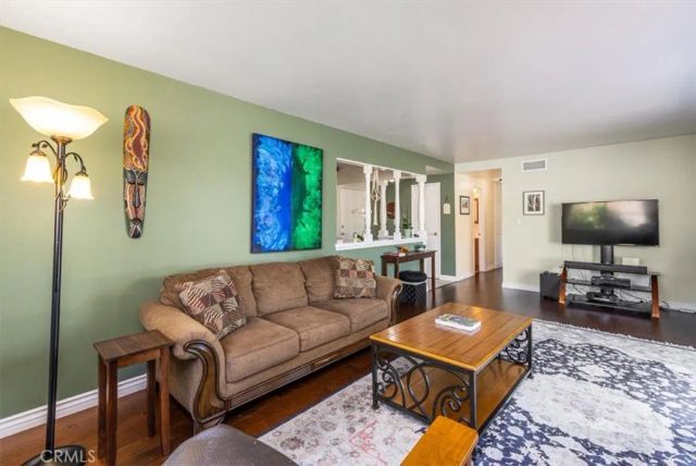 702 S Arapaho, Santa Ana, CA 92704