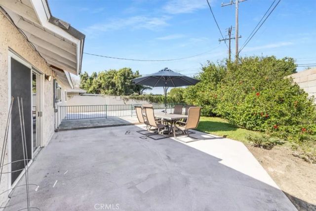 702 S Arapaho, Santa Ana, CA 92704