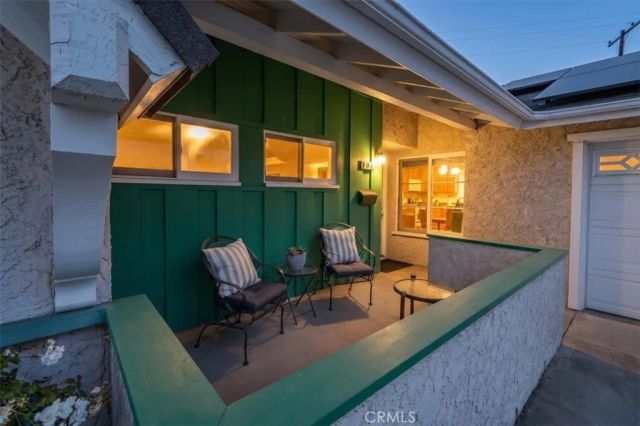 702 S Arapaho, Santa Ana, CA 92704