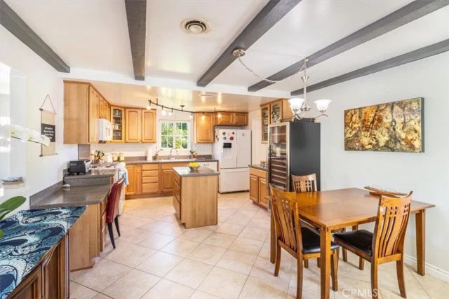 702 S Arapaho, Santa Ana, CA 92704