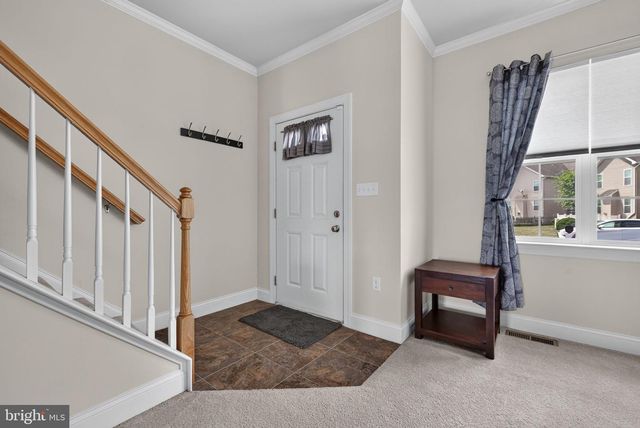 2626 BROWNSTONE DR, Dover, PA 17315