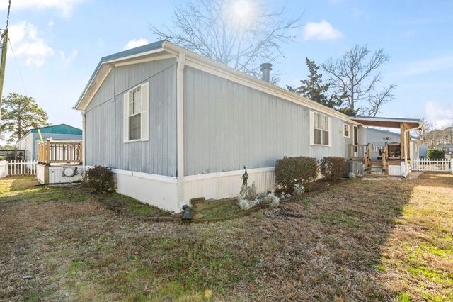 1664 Cygnus Dr., Myrtle Beach, SC 29575