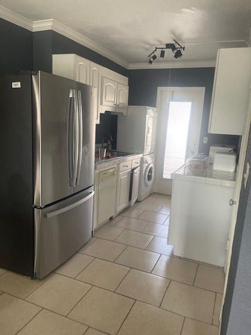 1005 SE 15th Street 5D, Fort Lauderdale, FL 33316