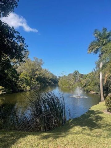 1005 SE 15th Street 5D, Fort Lauderdale, FL 33316