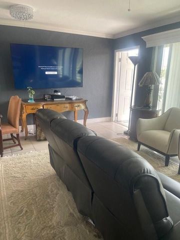 1005 SE 15th Street 5D, Fort Lauderdale, FL 33316