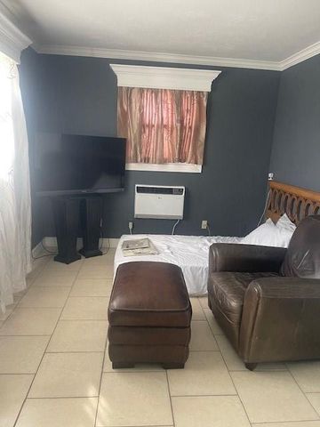 1005 SE 15th Street 5D, Fort Lauderdale, FL 33316