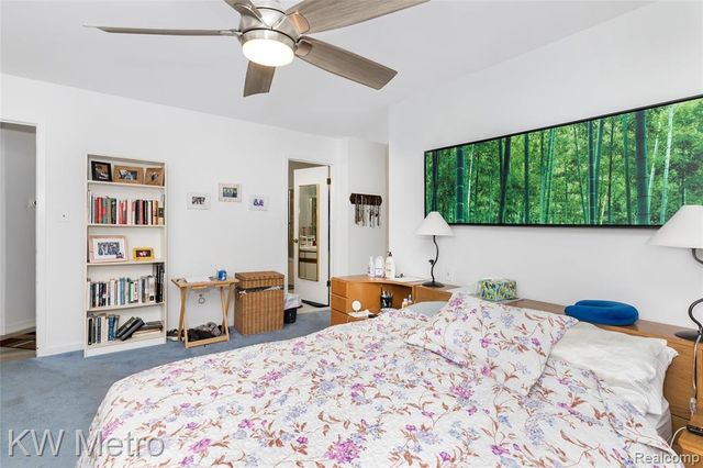 6129 Westbrooke Drive, West Bloomfield, MI 48322