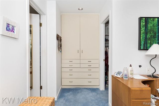 6129 Westbrooke Drive, West Bloomfield, MI 48322