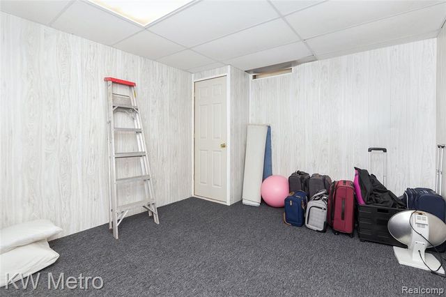 6129 Westbrooke Drive, West Bloomfield, MI 48322