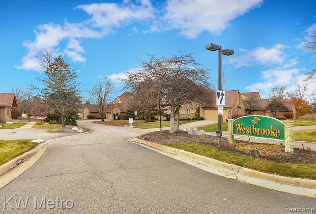 6129 Westbrooke Drive, West Bloomfield, MI 48322