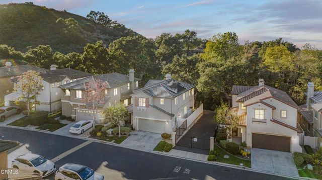 631 Clearwater Creek Drive, Thousand Oaks, CA 91320