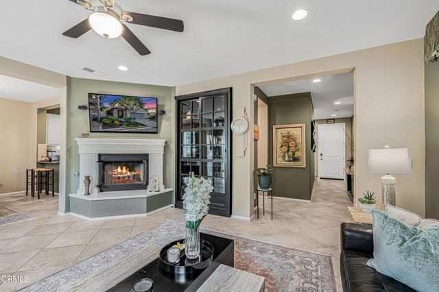 631 Clearwater Creek Drive, Thousand Oaks, CA 91320