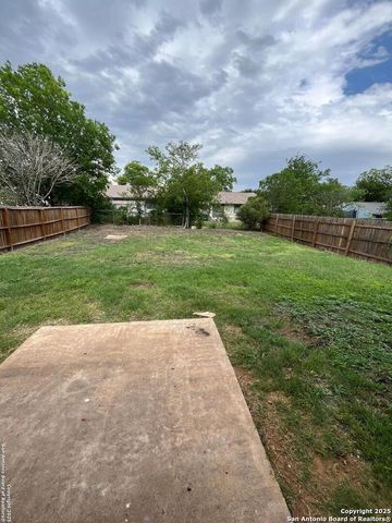 4070 Sunrise Pass, San Antonio, TX 78244