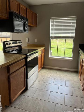 4070 Sunrise Pass, San Antonio, TX 78244