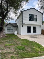 4070 Sunrise Pass, San Antonio, TX 78244