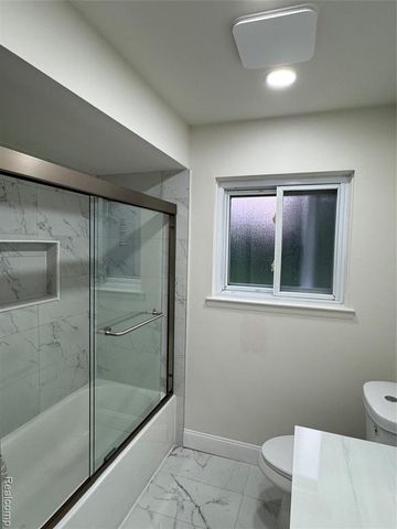 42113 Clayton Street, Clinton Township, MI 48038