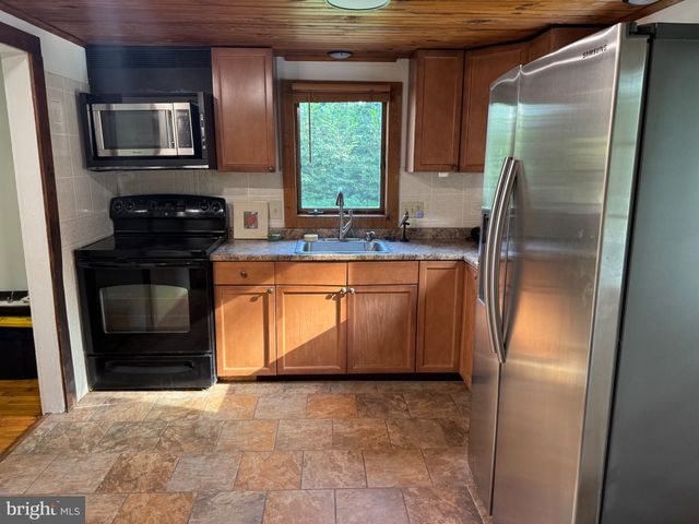 308 W PAGES LN, Moorestown, NJ 08057